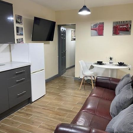 Modern 2 Bedroom Apartment In Derby City Centre Kültér fotó